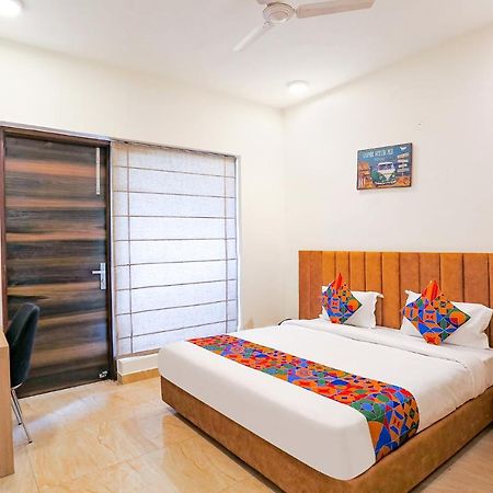 Fabhotel Ab Inn Huda City Center 古尔冈 外观 照片