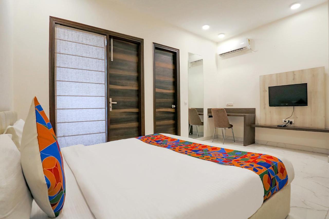 Fabhotel Ab Inn Huda City Center 古尔冈 外观 照片