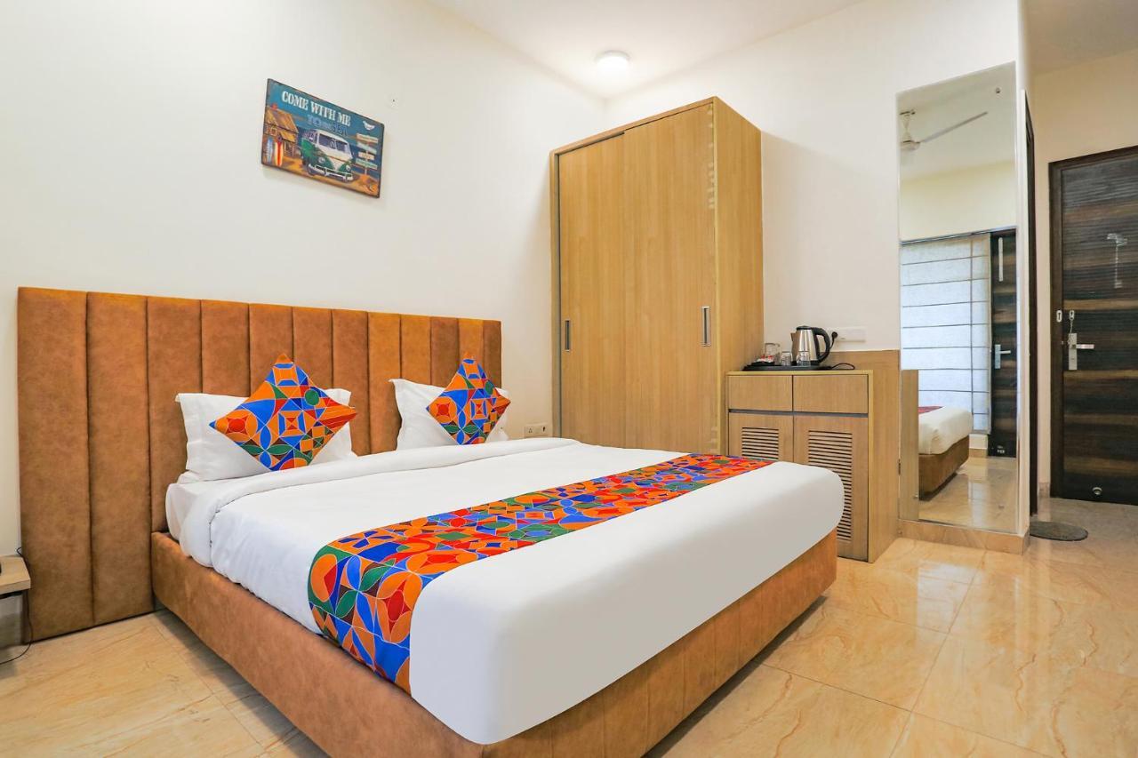 Fabhotel Ab Inn Huda City Center 古尔冈 外观 照片