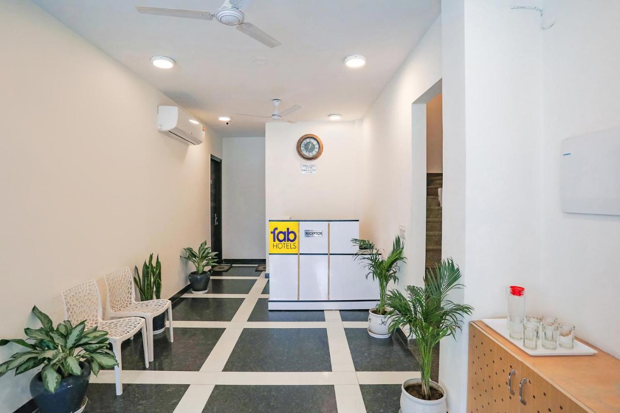Fabhotel Ab Inn Huda City Center 古尔冈 外观 照片